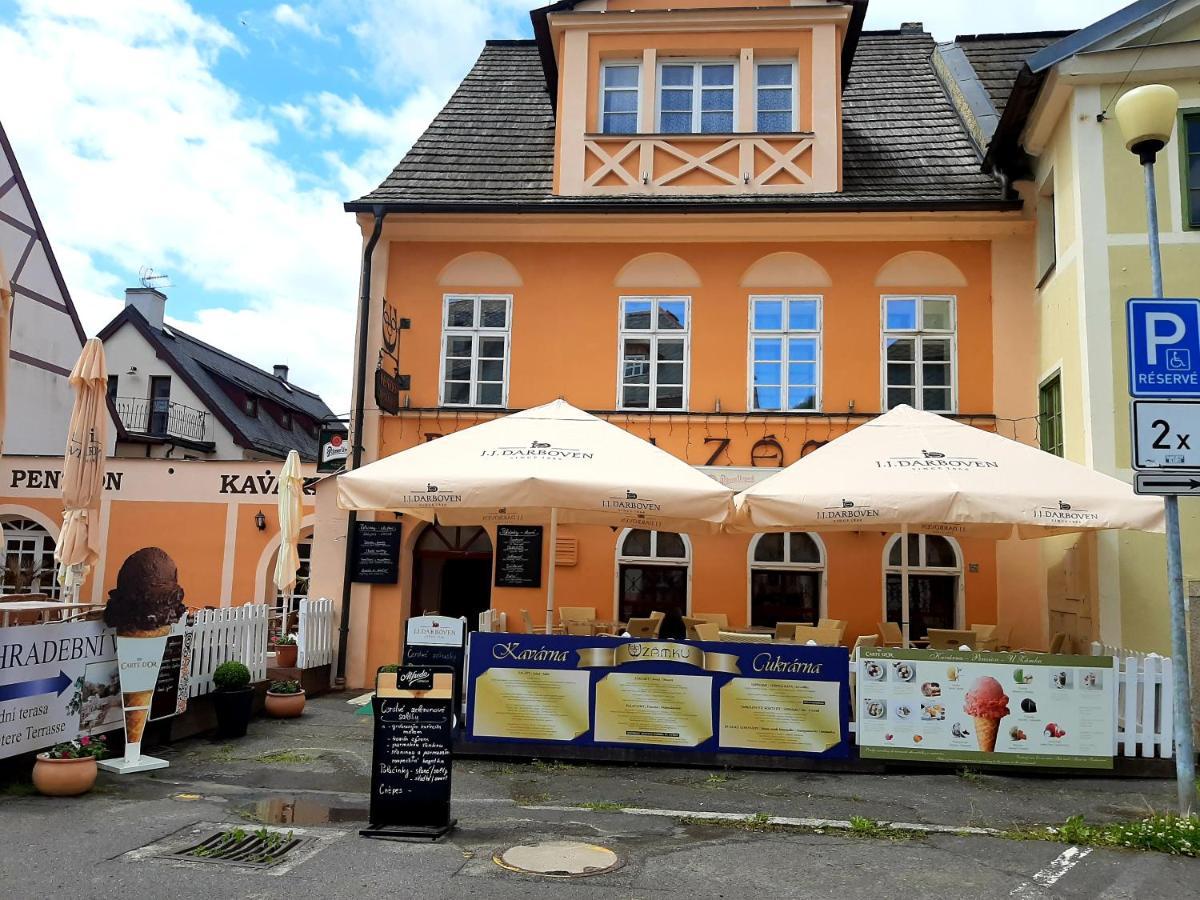 Penzion - Restaurant U Zámku Bečov nad Teplou Exterior foto
